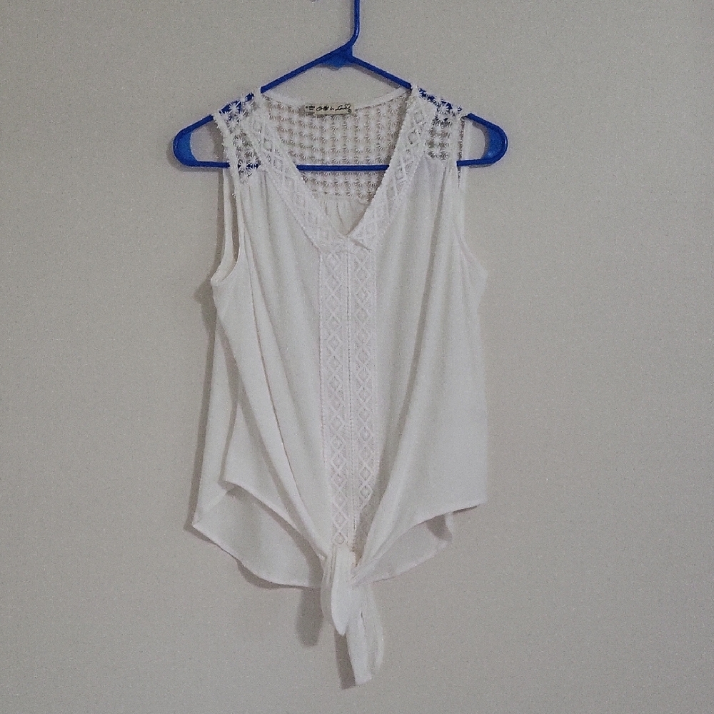 All In Love Flowy Tank Top With Lace Detail